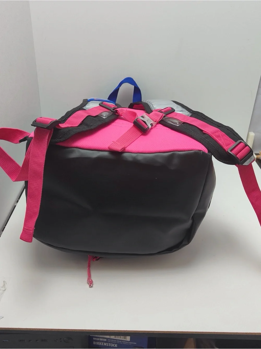 🌹Nike Black Backpack with Pink Accents and Gradient Detail